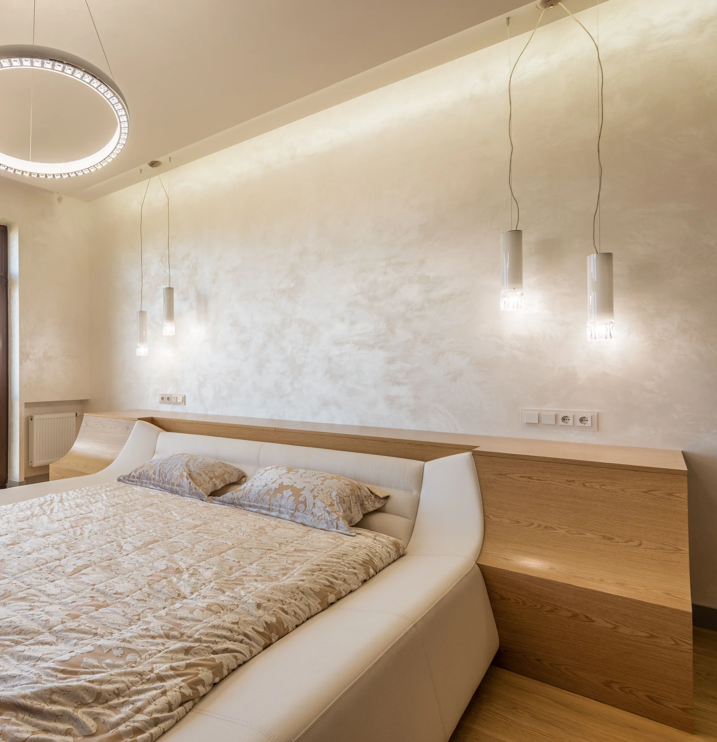 Warm ivory mineral finish in a Scarsdale bedroom